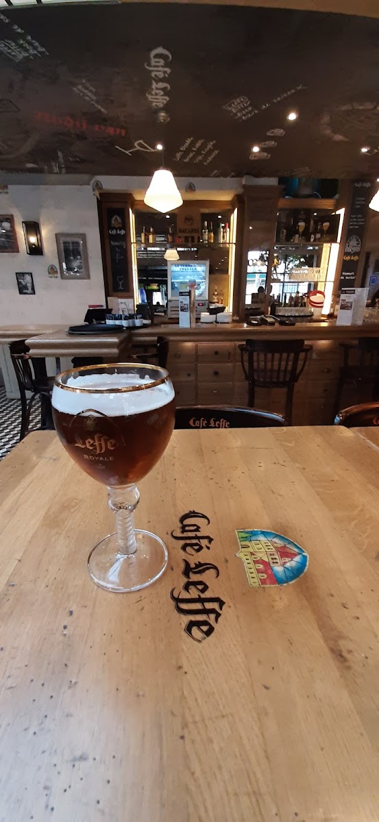 Café Leffe Tours-9