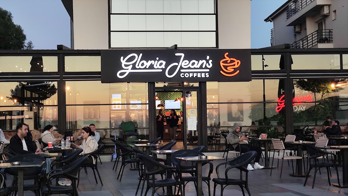 Gloria Jean's